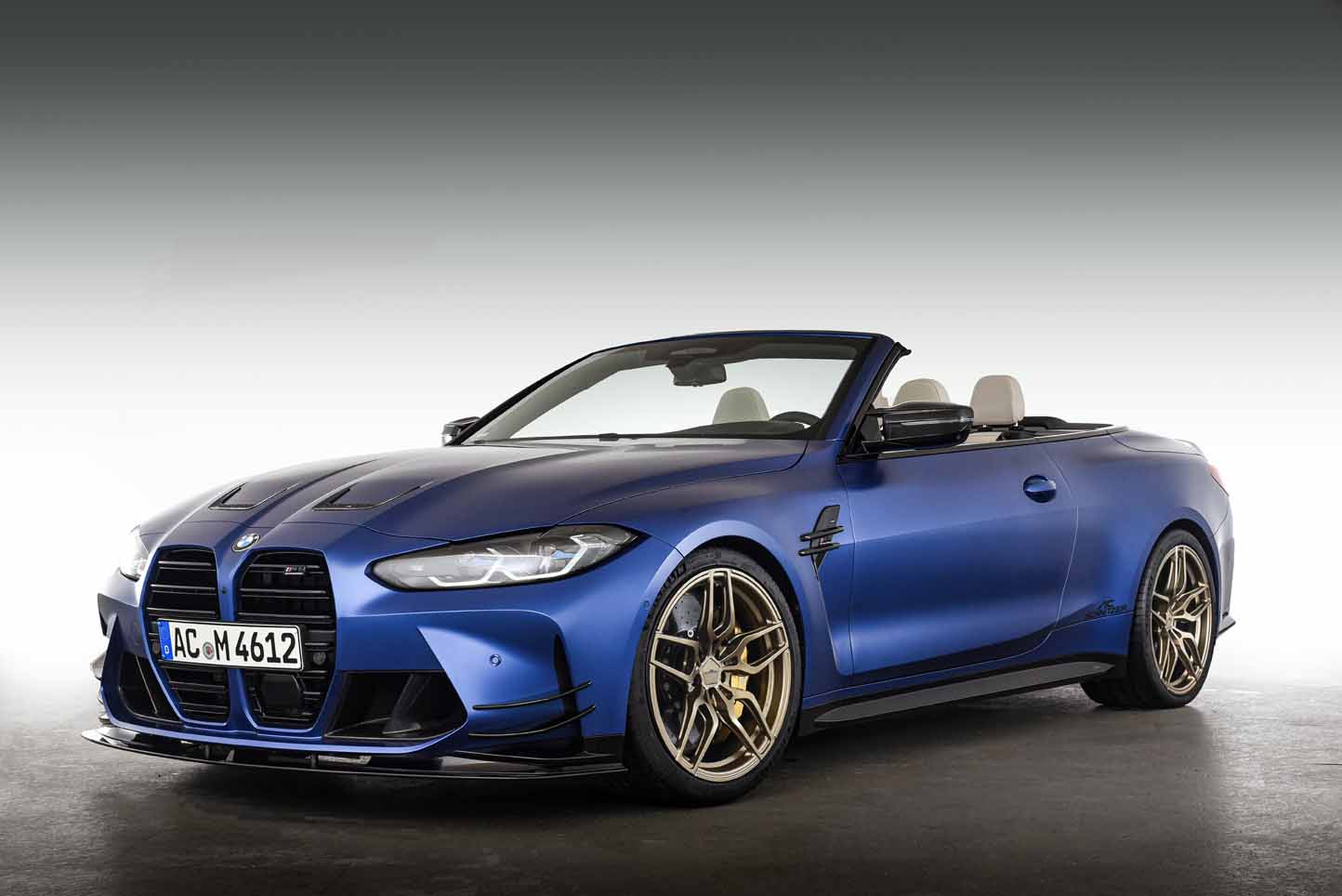 M4 - at